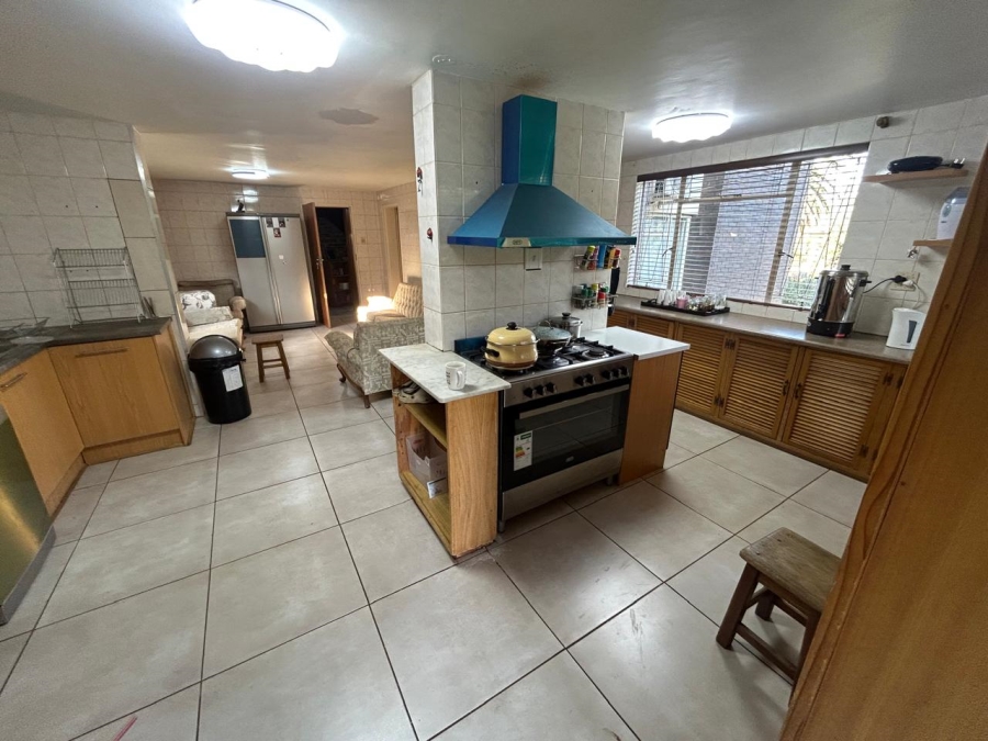 To Let 6 Bedroom Property for Rent in Bayswater Free State